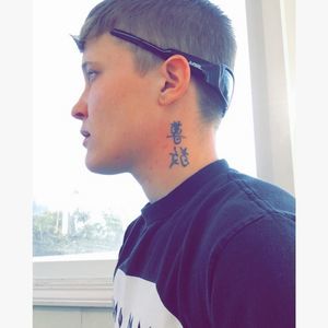 Meet your Posher, Mandii